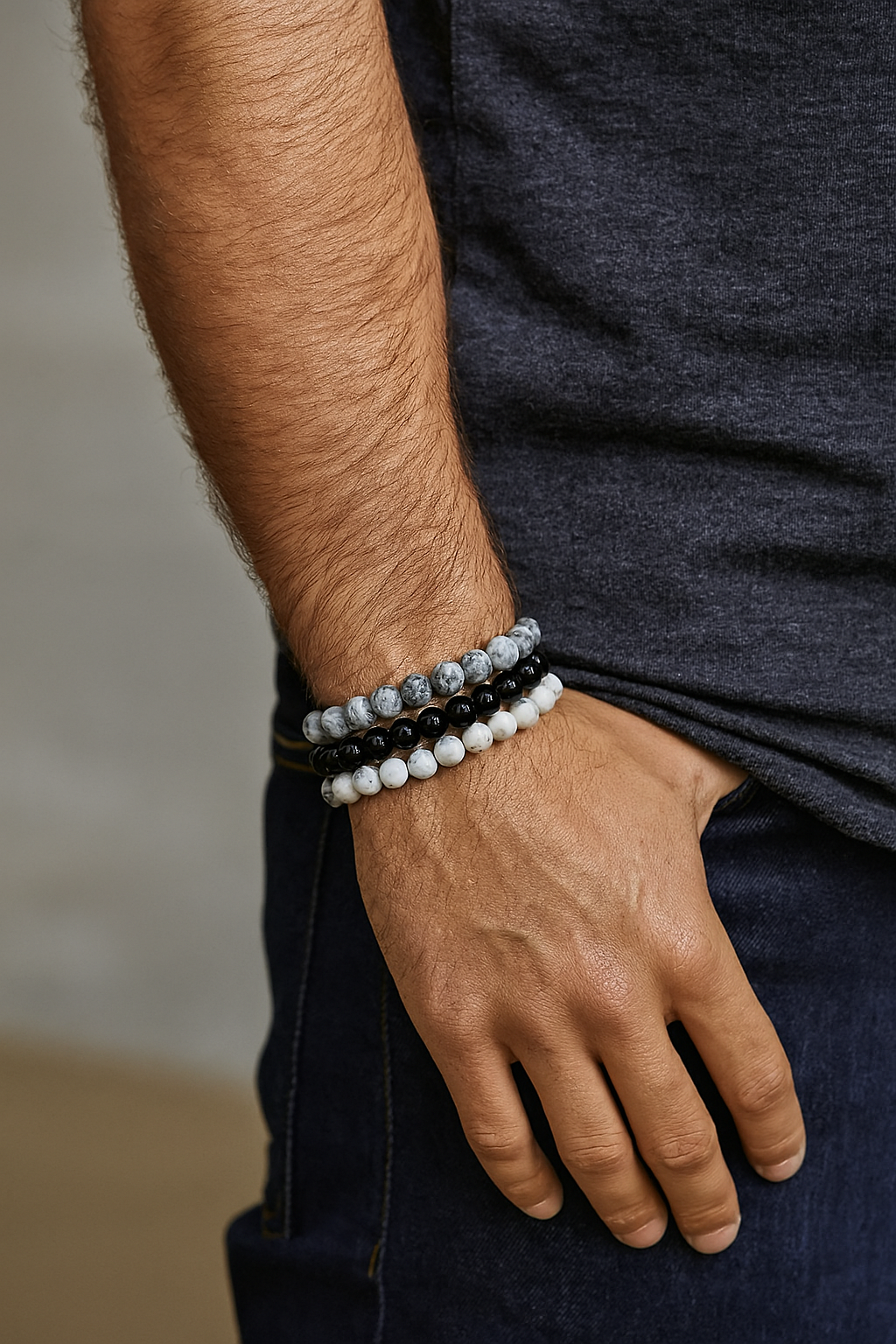 Map Stone, Onyx Noir et Howlite Blanche : trois voix, une harmonie