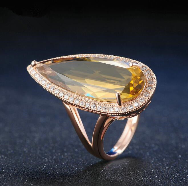 Bague de Luxe en Citrine Naturelle – Élégance en Goutte d’Or
