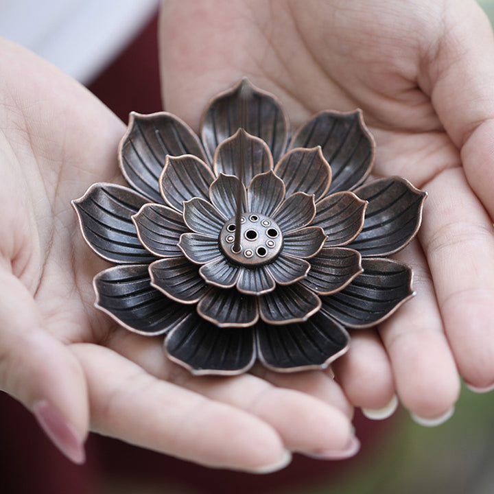 Brûleur d’Encens Lotus Antique en Alliage de Zinc