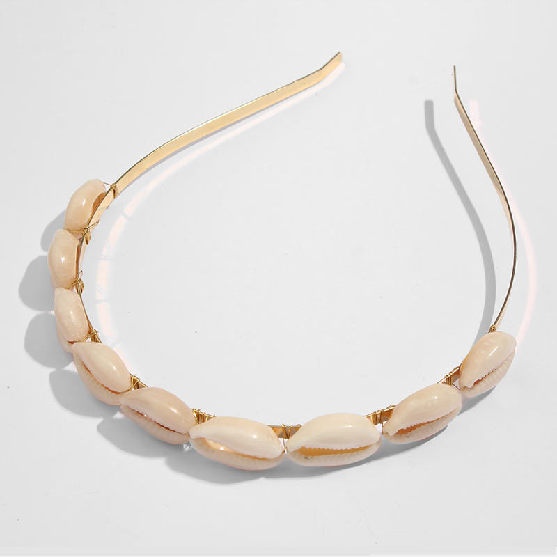 Natural shell alloy earrings