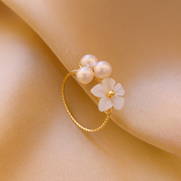 Bague Fleur et Perles d’Eau Douce
