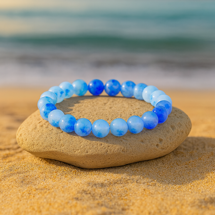 Bracelet "Douceur et Équilibre" en Chalcedony Bleu-Blanc