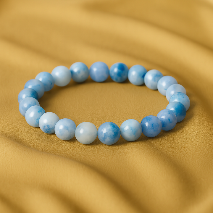Bracelet "Douceur et Équilibre" en Chalcedony Bleu-Blanc
