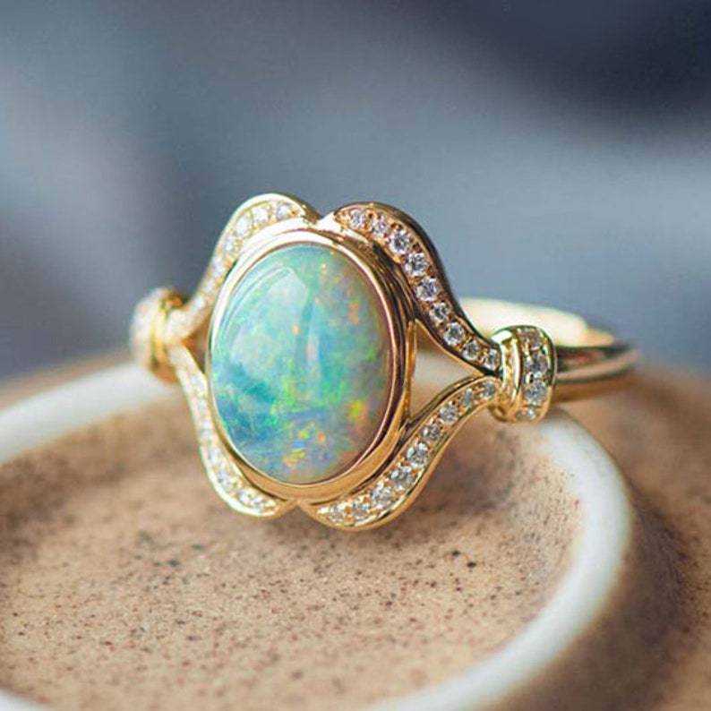 Bague "Éclat d’Opale"