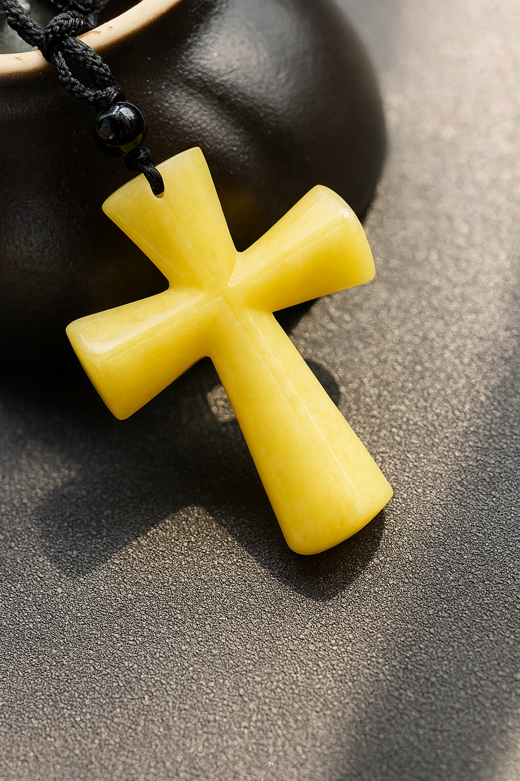 Collier "Croix Éternelle"