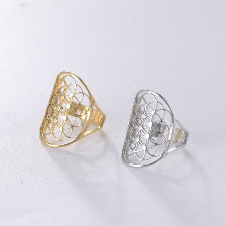 Bague "Hollow Flower" – Fleur de Vie Élégante