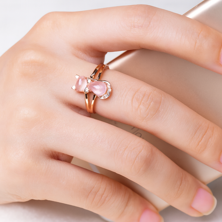 Bague Féline en Cristal Rose