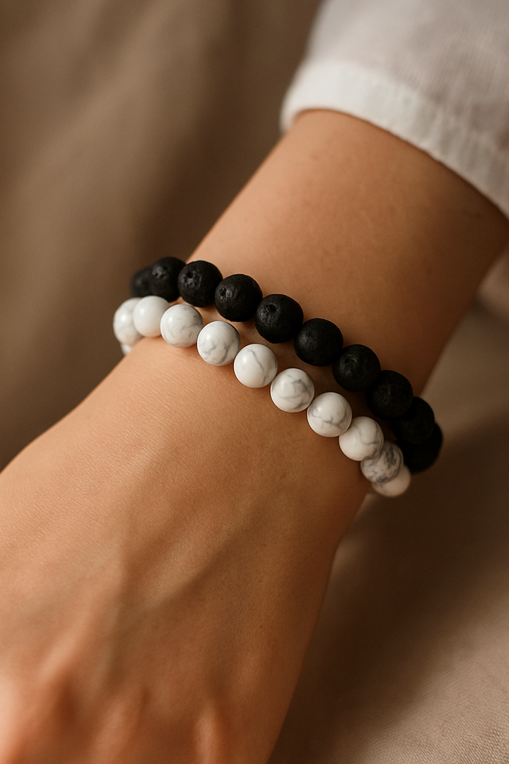 Bracelet DUO "Force et Sérénité" en Pierre de Lave et Howlite Blanche